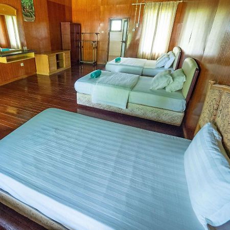 Benarat Lodge Mulu Kültér fotó