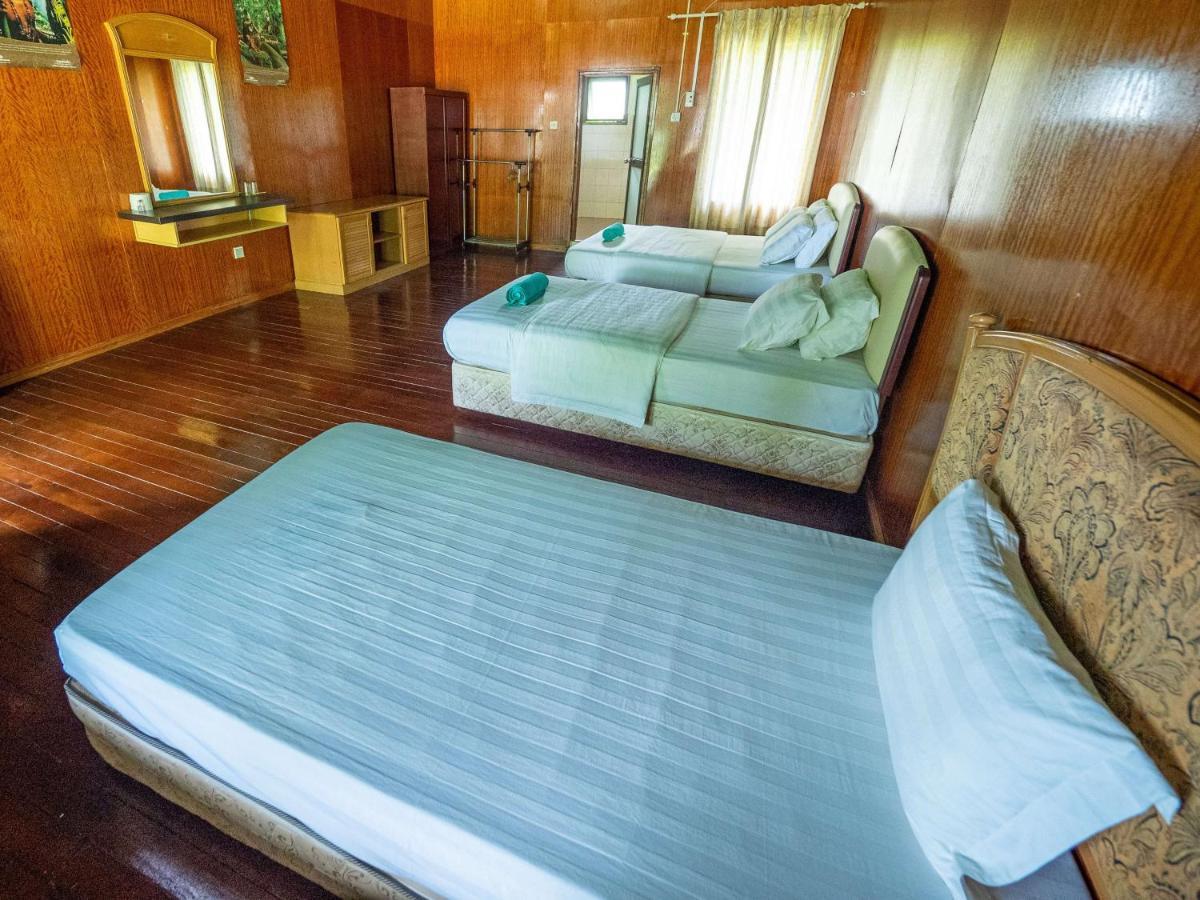Benarat Lodge Mulu Kültér fotó