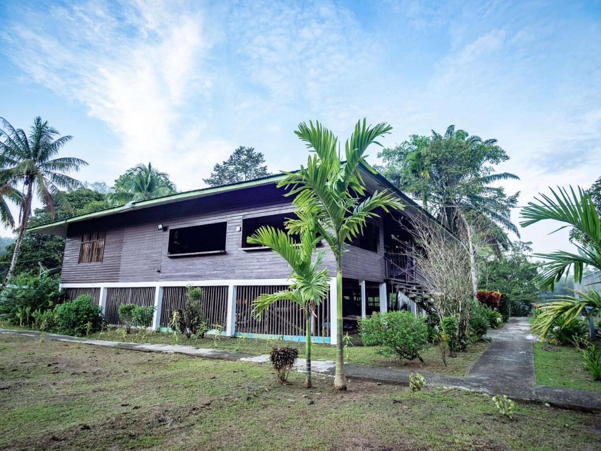 Benarat Lodge Mulu Kültér fotó